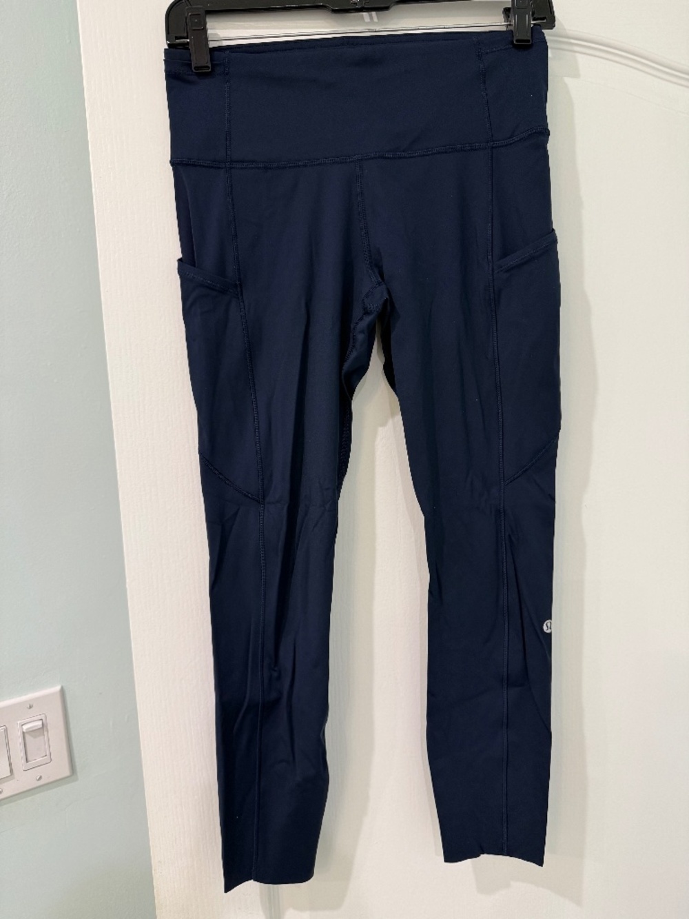 Like New Lululemon Fast & Free Leggings, Sz 8, Navy